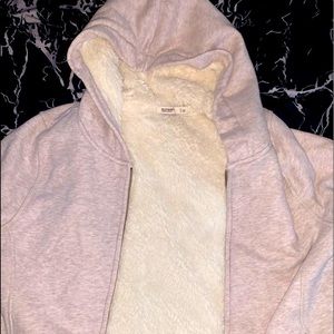 Old navy jacket. Color gray with white fur inside